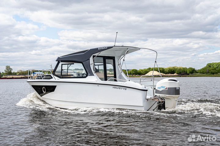 Катер 23 2.0 Velvette