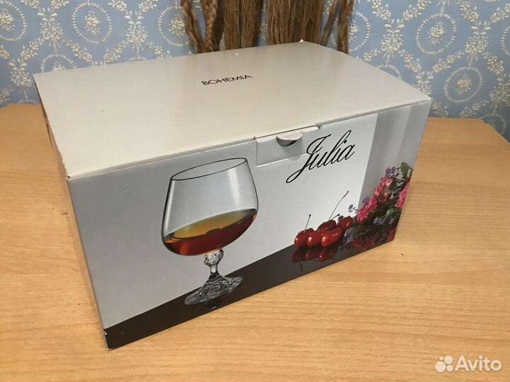 Хрустальные бокалы