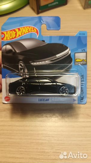 Машинка Matchbox Lucid Air