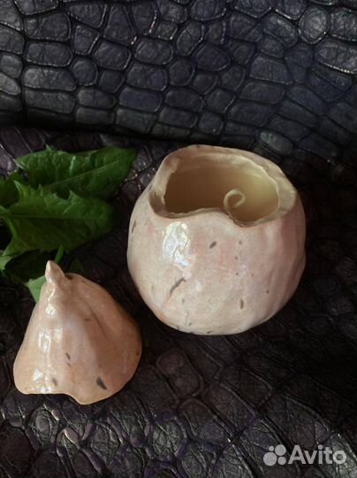 Свечи восковые в керамике