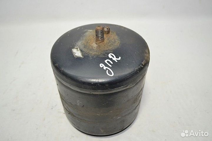 Стакан пневмобаллона ведущего моста, правый volvo