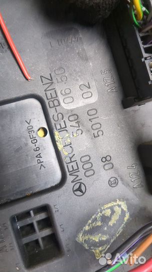 Блок предохранителей Mercedes Vito W638, 1998