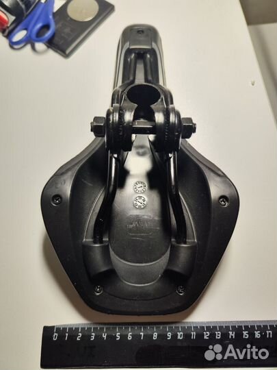 Седло для велосипеда узкое