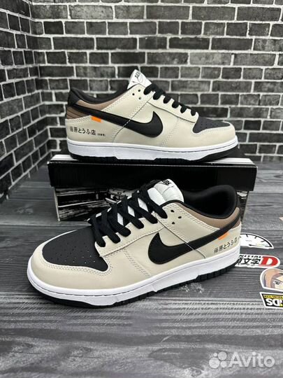 Кроссовки Nike SB Dunk Low Toyota AE86