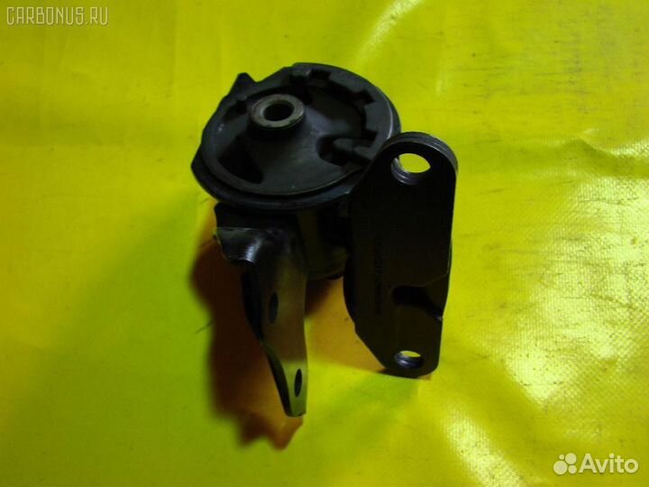 Подушка кпп GJ6G-39-070B на Mazda Atenza Sport GG3