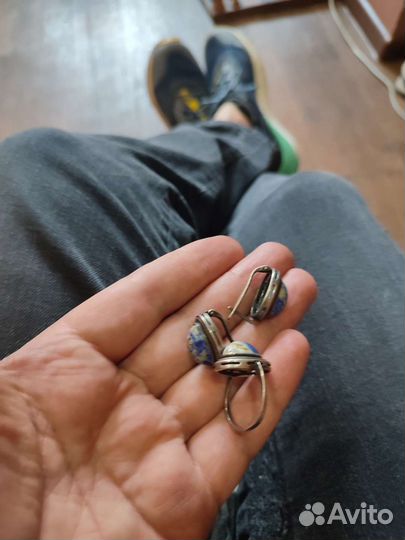 Серебряное кольцо и сережки