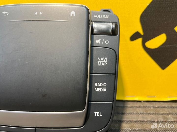 Блок управления мультимедиа Mercedes Benz A200