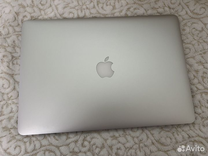 MacBook Pro 15 2015 i7 2.5/16/256Gb