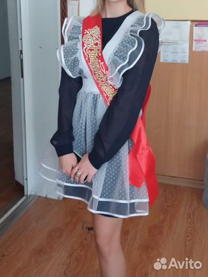 Школьный фартук на выпускной