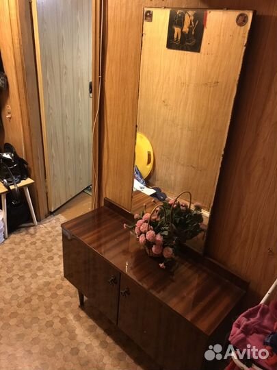 Тумба с зеркалом (трюмо ) или под тв