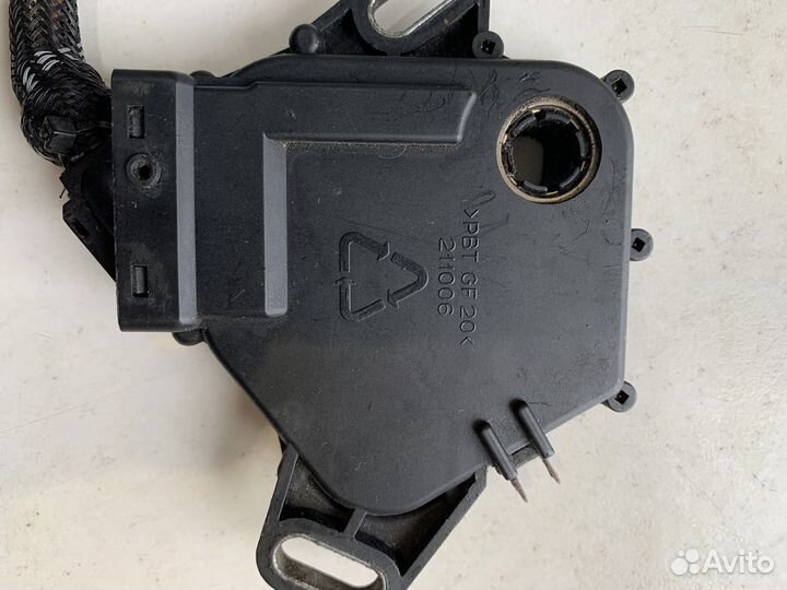 Датчик положения селектора АКПП