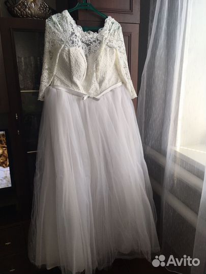 Свадебное платье