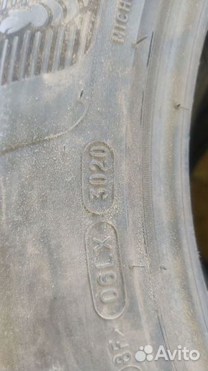 Michelin X-Ice North 4 235/55 R19