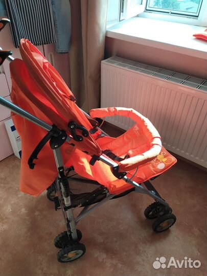 Прогулочная коляска