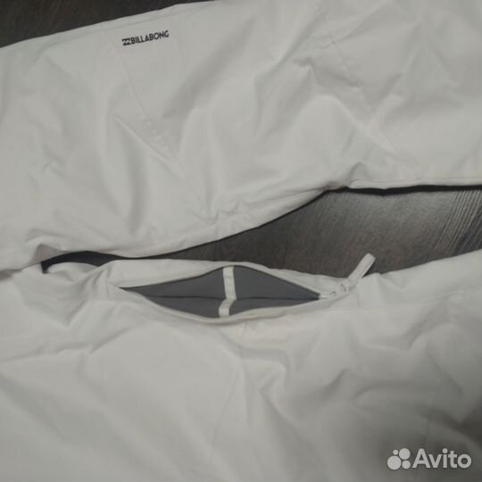 Брюки горнолыжные женские Billabong M