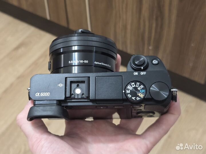 Sony A6000 Kit