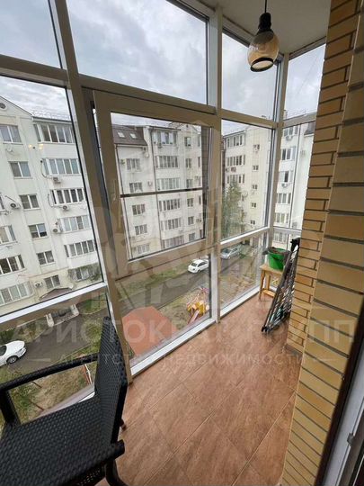 2-к. квартира, 83 м², 5/7 эт.