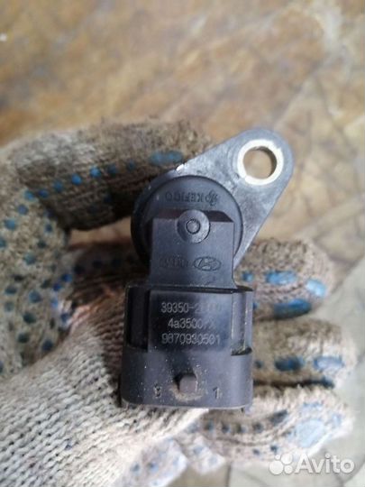 Датчик распредвала hyundai Kia 39350-2B000