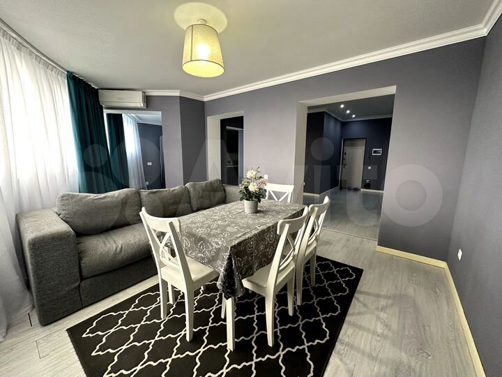 3-к. квартира, 102,4 м², 10/10 эт.