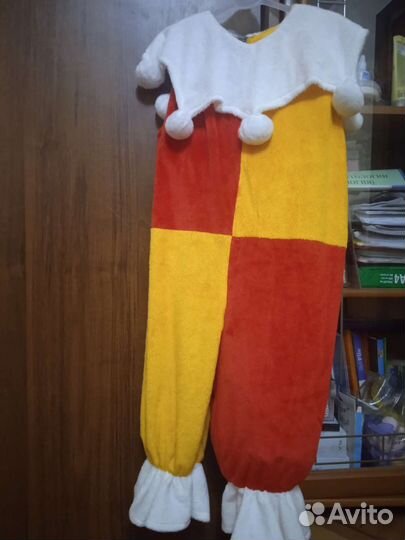 Продаётся костюм шута (скомороха)