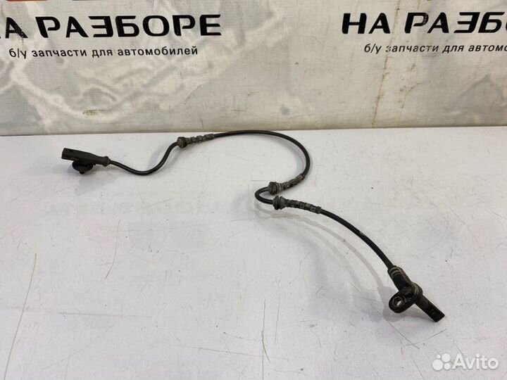 Датчик abs передний левый Renault Duster HSM F4R