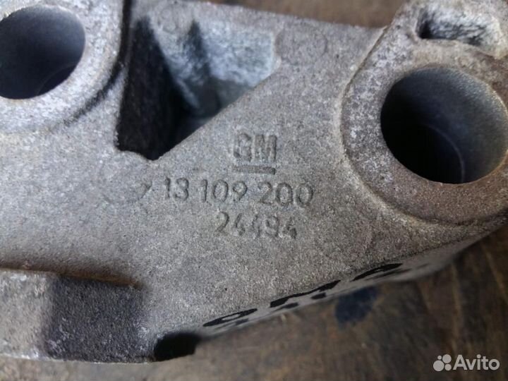 Кронштейн кпп Opel Meriva A 2003-2010