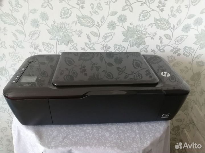 Цветной принтер HP DeskJet 3000