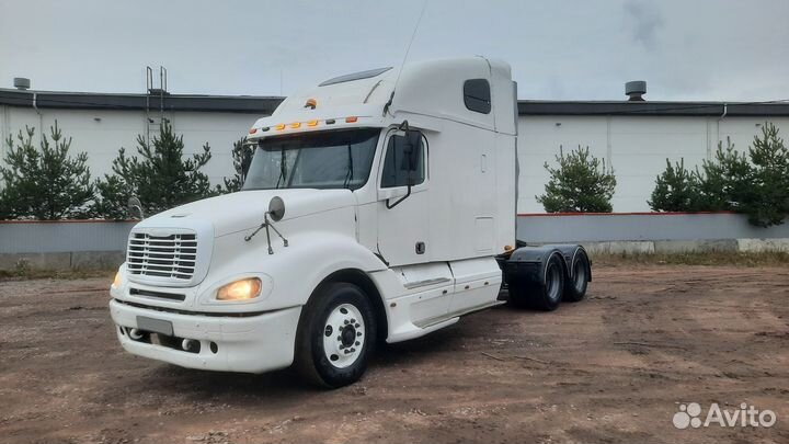 Freightliner Columbia, 2003