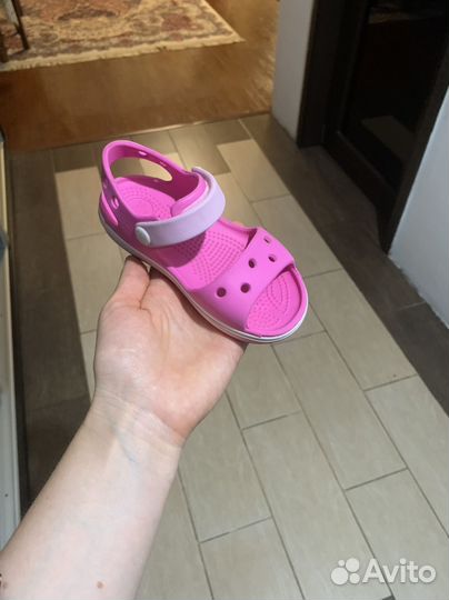 Сандали crocs c7