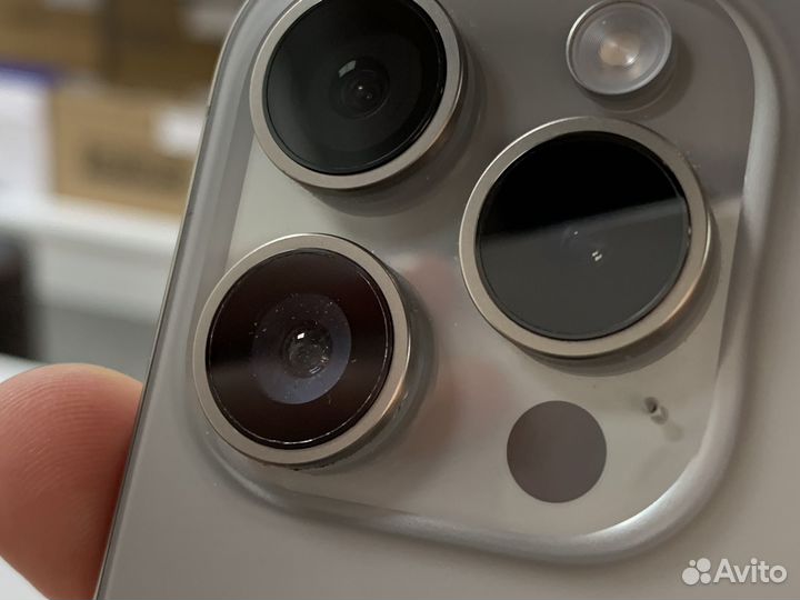 iPhone 15 Pro, 256 ГБ