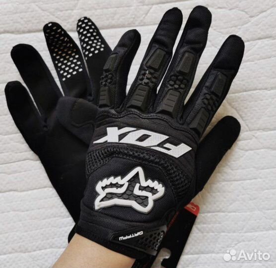 Мотоперчатки
