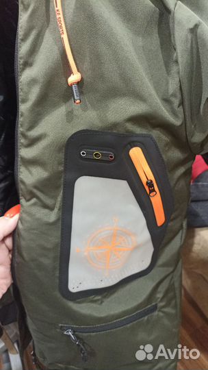 Куртка демисезонная для мальчика новая 152