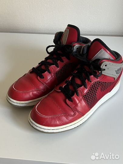 Nike Air Jordan 1 Retro 89 Fire Red 6Y (EUR 38.5)