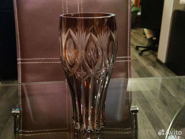 Ваза хрустальная, из цветного хресталя