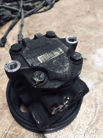 Гур Рено Логан