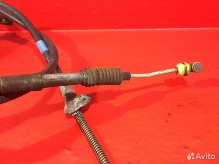 Трос ручника задний левый Toyota Prius NHW20