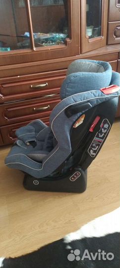 Детское автокресло от 0 до 25 кг