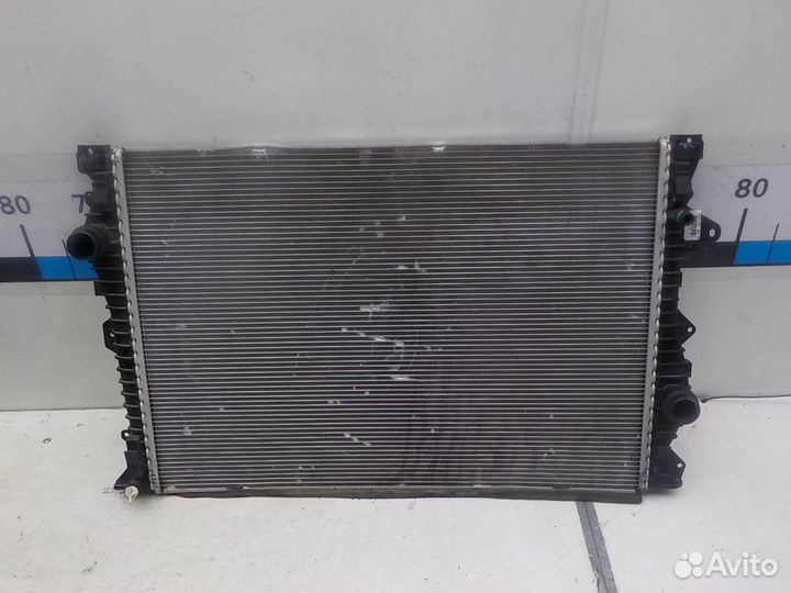 Радиатор основной на Land Rover Discovery Sport