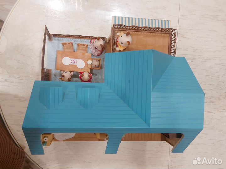 Sylvanian families дом с мебелью