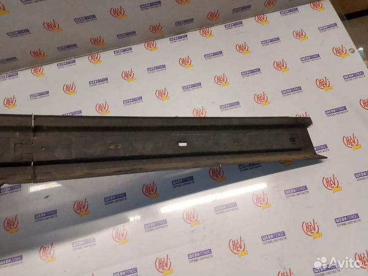 Рейлинг продольный правый правый Hummer H3