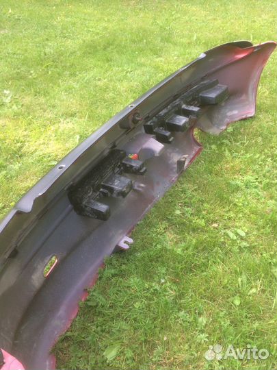 Бампер задний на Peugeot 206