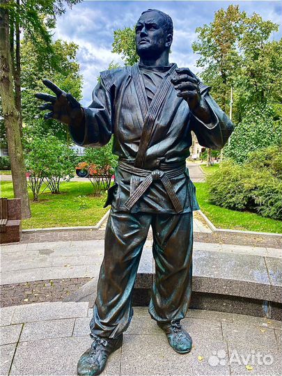 Тренировки по рукопашному бою