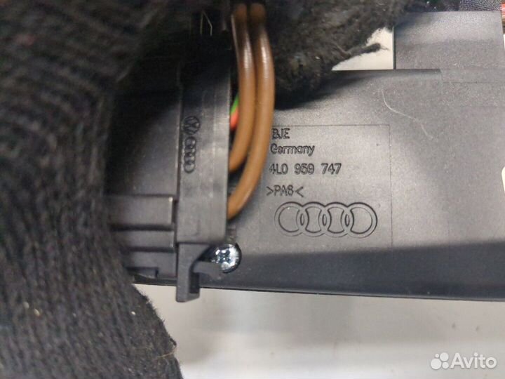 Кнопка сидений Audi Q7, 2013