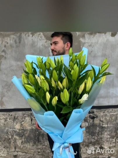 Букеты цветы из лилии