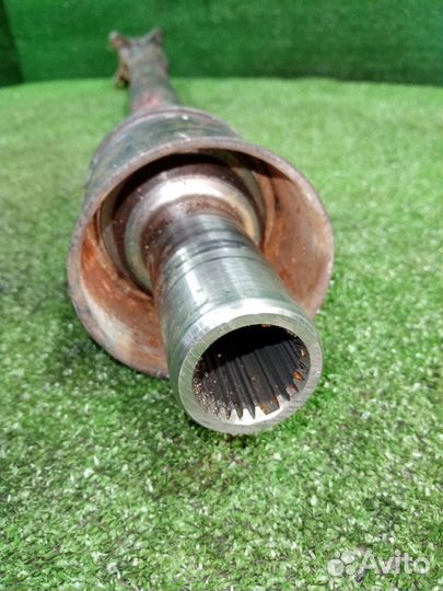 Карданный вал передний Mitsubishi Pajero 3 V75W