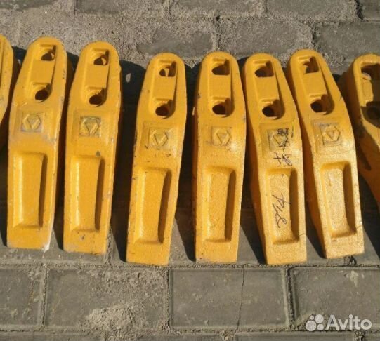 Зуб ковша LiuGong 856, xcmg ZL-30, ZL-40, ZL-50