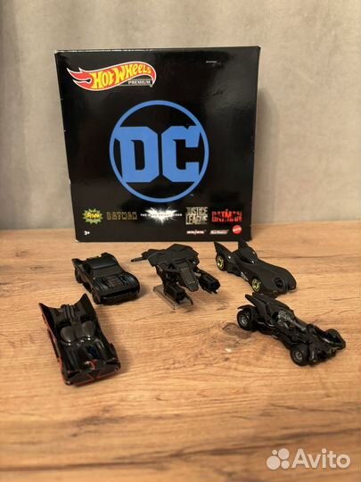 Hot Wheels premium Batman Bundle
