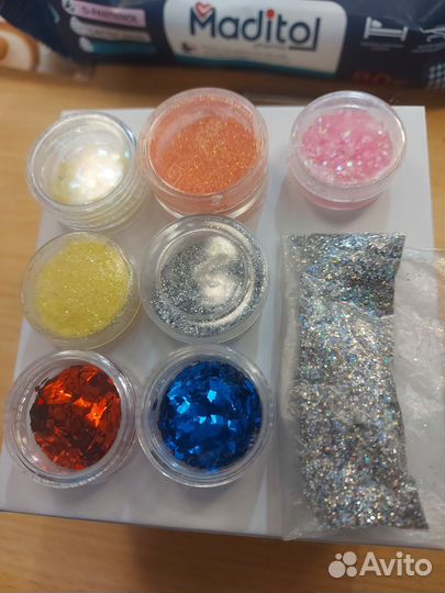 Для наращивания ногтей