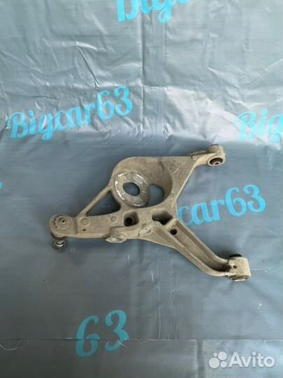 Кулак поворотный задний левый Mercedes-Benz Gls