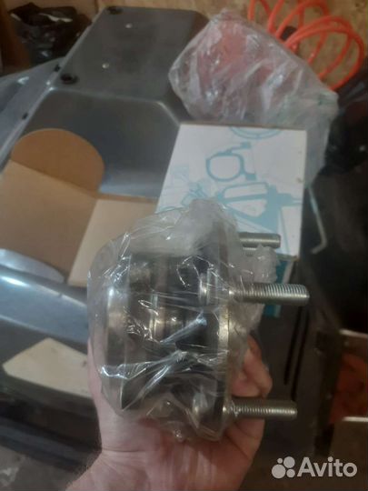 Ступичный подшипник hyundai Santa Fe